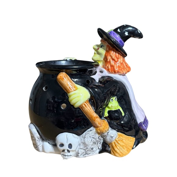 Yankee Candle haunted witch brew cauldron wax tart warmer RARE‎ halloween - Picture 1 of 10